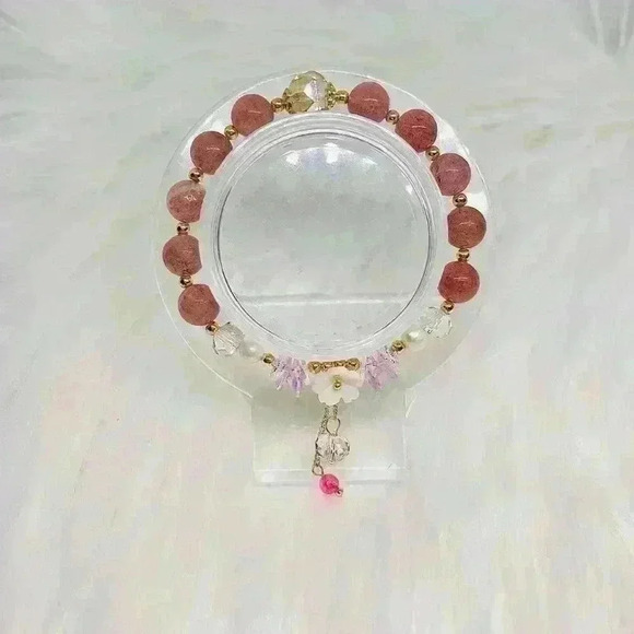 Lily Crystal Crystal Bracelet - Picture 1 of 6